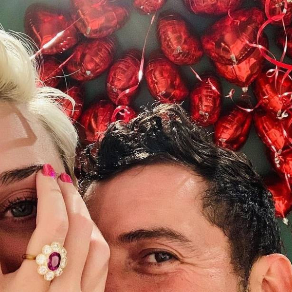 閃到爆炸！凱蒂佩芮透露奧蘭多布魯的「求婚過程」手忙腳亂但是超浪漫！