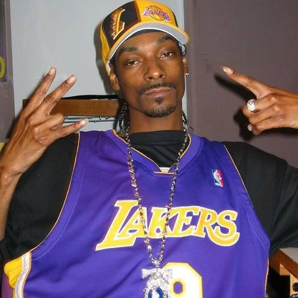 忠實球迷 Snoop Dogg 怒轟湖人「爛得跟屎一樣」　氣到要用 5 美元賣掉 VIP 包廂票！