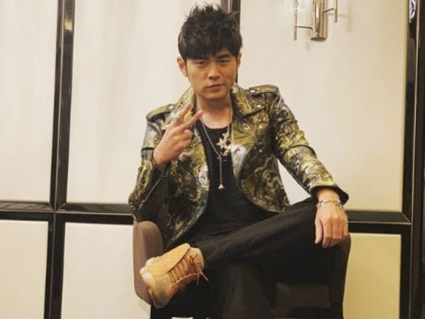 亞洲潮流 Icon 齊聚！羅志祥、周杰倫、余文樂超跑車聚 亮點卻是他們腳上的鞋款！