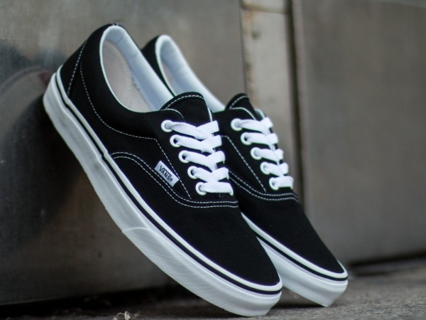 光穿 Vans 卻還不知道「#VansChallenge」？這波熱潮連 Vans 大老闆都忍不住手癢挑戰！