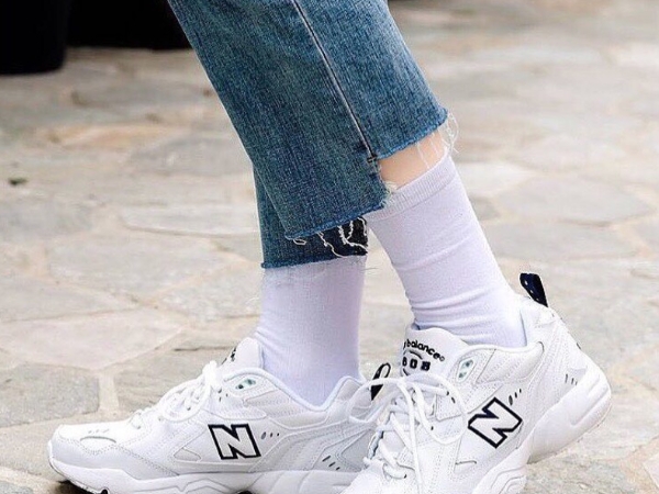 看起來又高又顯瘦!推介 6 款回頭率極高的 Dad Sneaker