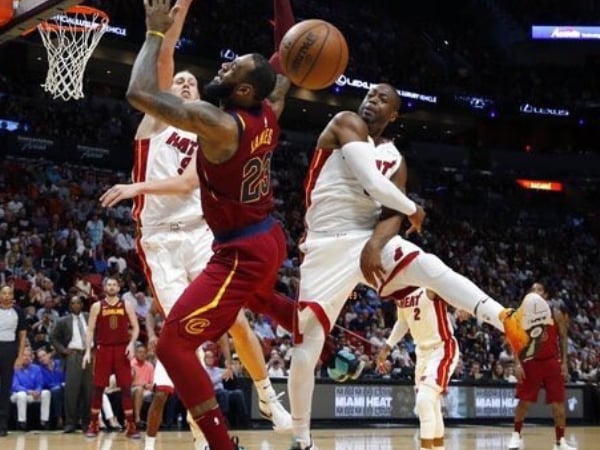 光是 Kobe 就被蓋了 8 次！盤點那些曾被 Wade 請吃火鍋的 NBA 大咖球星