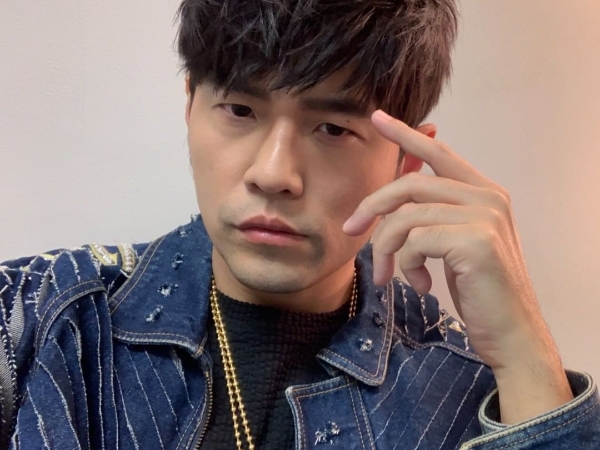 周董可不是叫假的!周杰倫〈告白氣球〉破億點閱數 榮獲 YouTube 華語音樂最高點擊率!