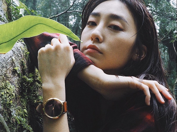 Garmin vivomove HR早春全新限定色上市 高校女神席惟倫 X 敲敲系列 美得有個性