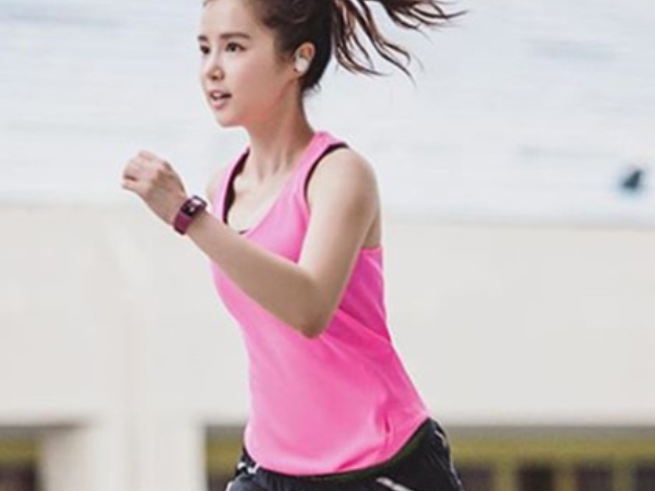 圓肚練出腹肌!李佳穎「體脂 18 %」炸馬甲線