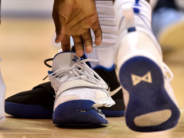 價值上看千萬台幣！被「詹皇 2.0」Zion Williamson 穿到爆裂的鞋款竟然成為史上最貴球鞋？