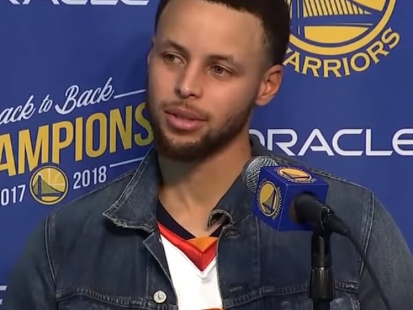 詹皇比俠客歐尼爾、魔術強森還偉大?Curry 列舉出他心目中「最佳 5 人」名單