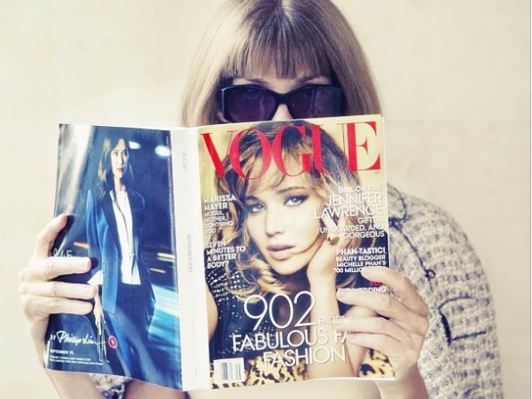 關於《穿著 PRADA 的惡魔》總編安娜溫圖 Anna Wintour 的 30 件事:下令 Met Gala 禁止自拍!
