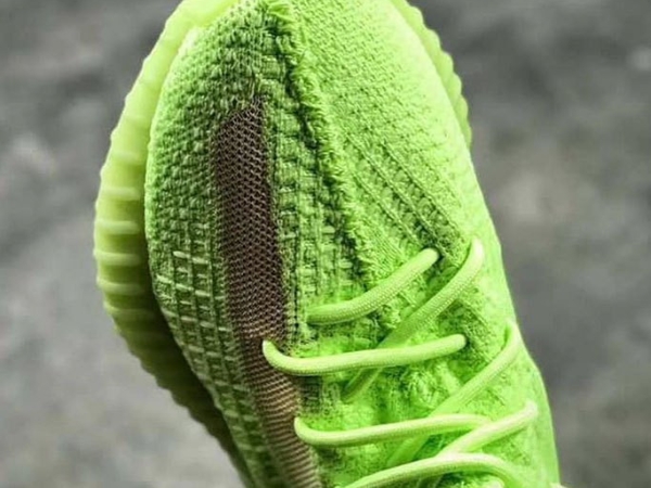 一系列的 YEEZY 又要來了，今年 YEEZY 系列會有超過20 雙新款