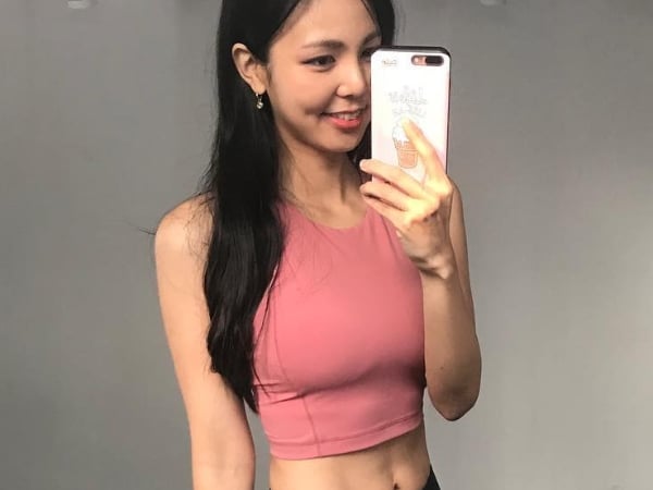 韓國美女健身教練「一星期五日健身表」 每日只需 10 分鐘 1 個月馬甲線 get!
