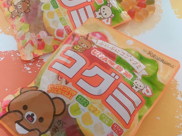 是拉拉熊形狀的軟糖！味覺糖推出拉拉熊聯名款　這麼可愛你捨得吃嗎？