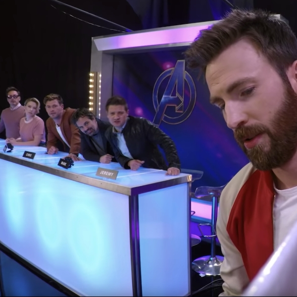 《復仇者聯盟 4》爆笑綜藝節目上線　初代復仇者挑戰「畫圖猜題」 網友：「還是乖乖當英雄吧⋯」