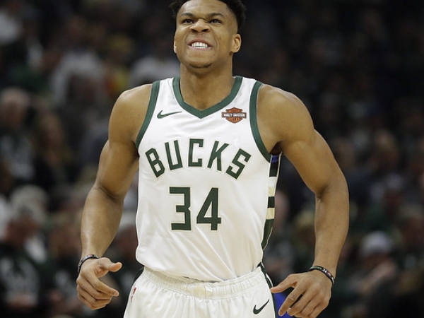 字母哥從當年第 15 順位爬到年度 MVP 候選　反觀在他前面的 14 名球員都跑哪去了？