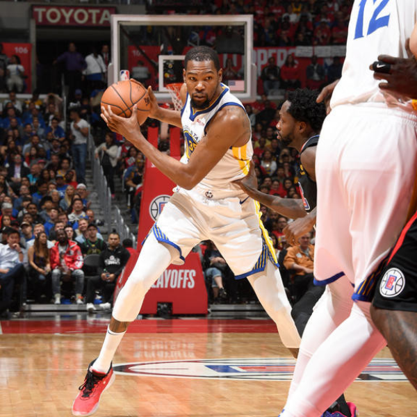 「火神大杜」是你？Kevin Durant 狂轟 50 分帶領勇士擊碎快艇：「我已經進入 Zone 的領域！」