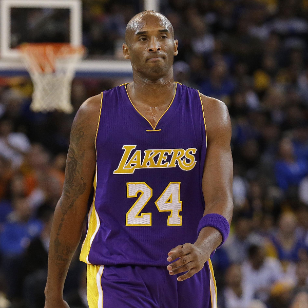 詹皇其實是左撇子、Kobe 沒你想像中愛自幹！這 30 個「NBA 冷知識」你知道幾個？