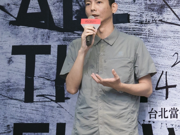 是什麼樣的展覽能夠聚集這些大咖？五月天阿信和瑪莎、李英宏、魏如萱等全都出動了！