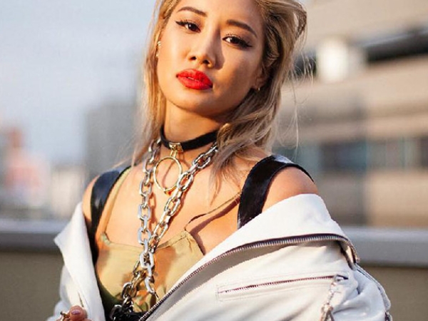 肯爺、GD、KAWS 都愛她！連 Nike、Dior 都搶著合作！這位金髮潮妞憑什麼讓時尚潮流圈都為她瘋狂？