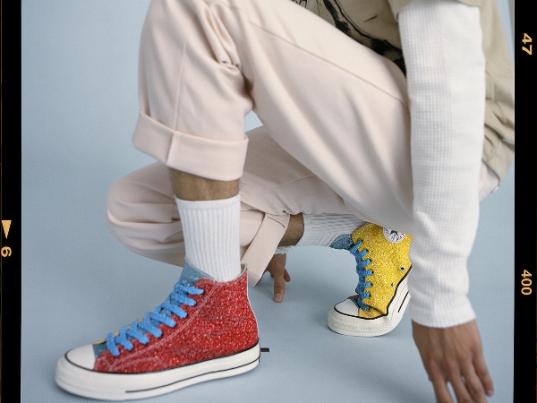 CONVERSE 推出 JW ANDERSON 聯名又出全新配色啦!網友:「又被燒起來了怎麼辦?」