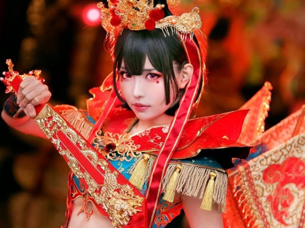 【野生抓正妹❤】台灣文化躍上國際舞台！文化展演驚見「最美官將首」　姣好容貌、霸氣神情讓網民瘋狂啦！