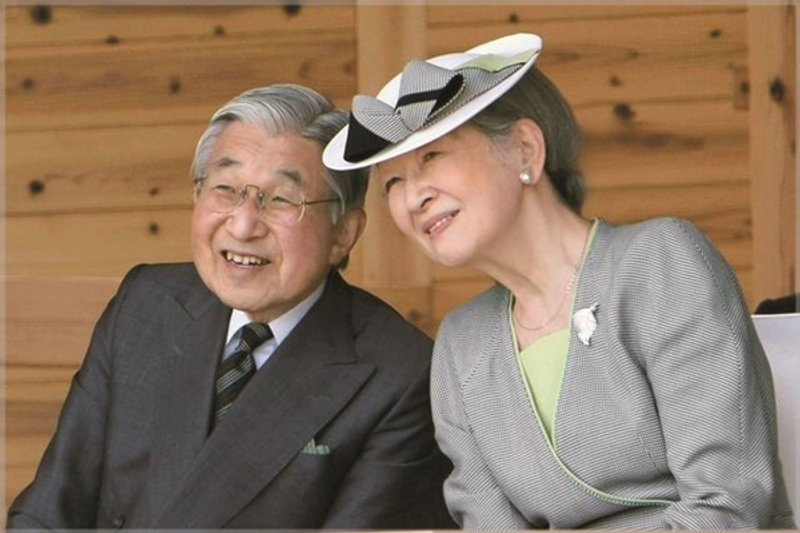 打破無數傳統的可愛爺爺！日本明仁天皇 6 個故事　與史上首位「平民皇后」在網球場陷入熱戀！