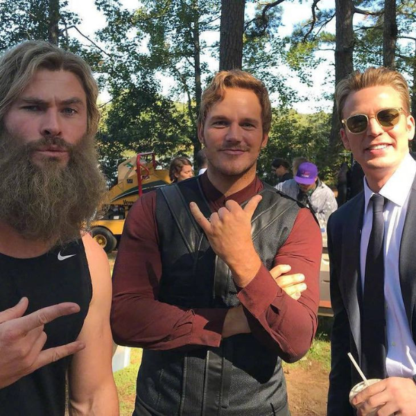 「防雷禁令」解禁！火箭浣熊拍下三位漫威克里斯片場「兄弟大合照」！