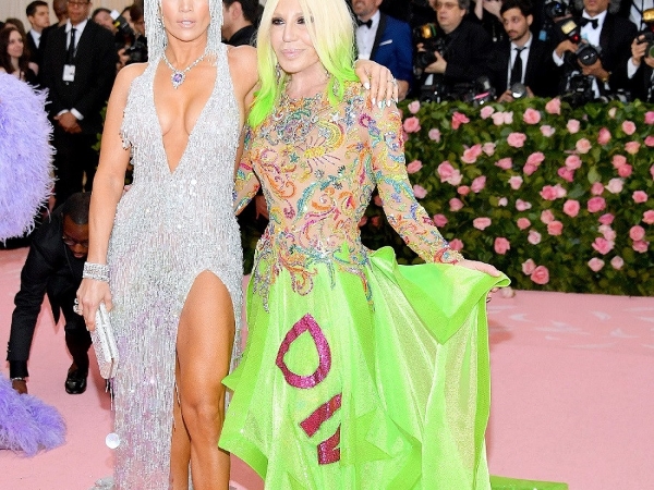 為了 2019 Met Gala 慈善晚宴 好萊塢明星各個使出渾身解數 大家真的太狂了!