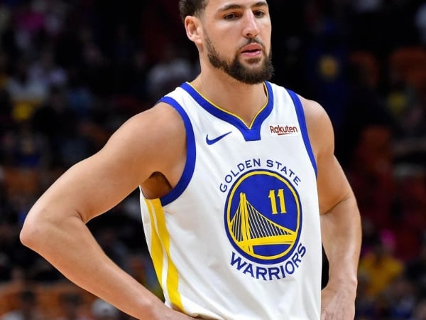 劇情太無聊？！Klay Thompson 看《復仇者聯盟 4》還剩 1 小時就閃人　讓漫威迷都驚呆了！