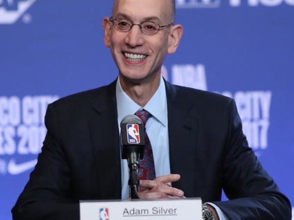 擺錯重點?NBA 主席表示未來聯盟裁判女性比例要達至 5 成 球迷傻眼:「先改革吹判尺度吧!」