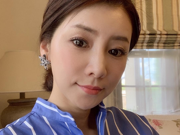 你看得出來她超過 50 歲了嗎？日本最強「美魔女」每天花 5 小時勤保養！凍齡訣竅大公開～