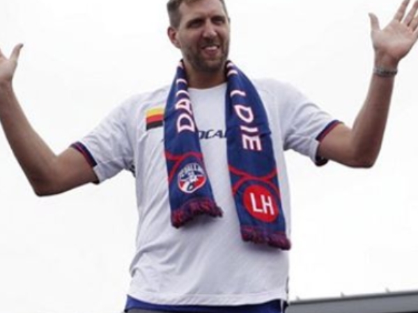 總算解脫了！Dirk Nowitzki 坦言退休後已胖好幾公斤：「我每天都一定要吃冰淇淋！」