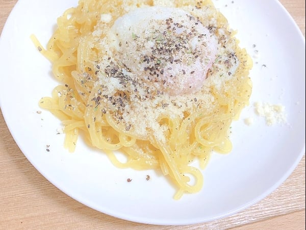 超美味的培根蛋麵只有 47 大卡!8 款日本超商低熱量食品推薦 居然通通都不到 100大卡