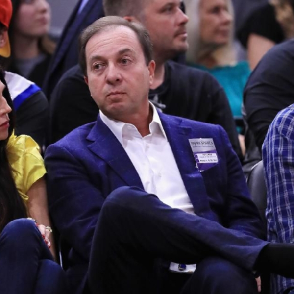 繼續組大團！勇士老闆宣稱「錢不是問題」　霸氣表示：「我有信心可以把 K 湯 跟 KD 都留下來！」