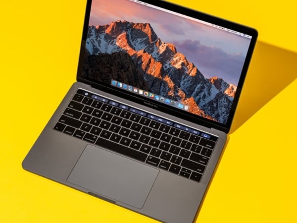 蘋果的 MacBook Pro 產品線更新了：八核心處理器來了
