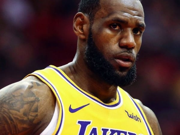 下一個 Lue？湖人新主帥 Frank Vogel 提出下季執教方針：「不想太操詹皇，但球還是會大量給他！」
