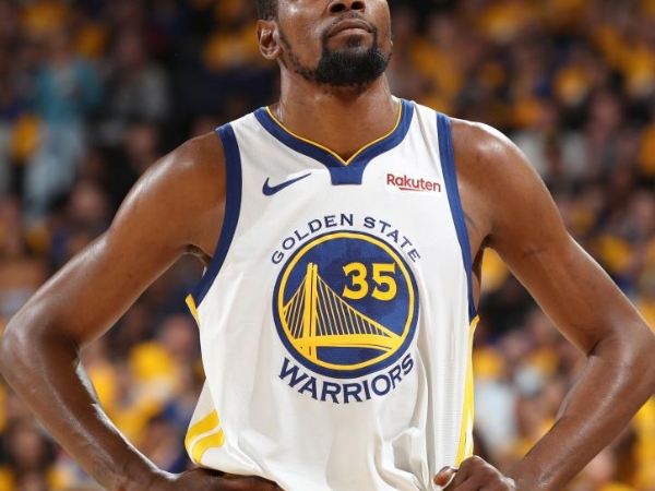 「打不贏就加入」太懦弱？Kobe Bryant 霸氣宣示：「如果我是 KD 的話，我會繼續留在雷霆！」