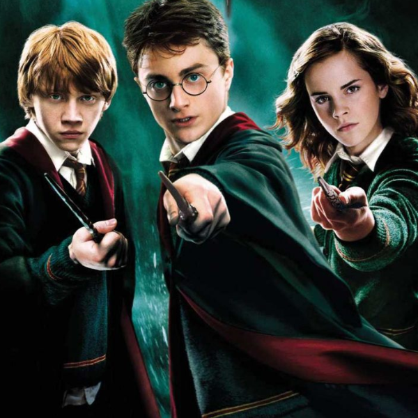 重磅！J·K·羅琳宣布要出 4 本《哈利波特》短篇新書　帶領粉絲再度回到霍格華茲魔法世界！