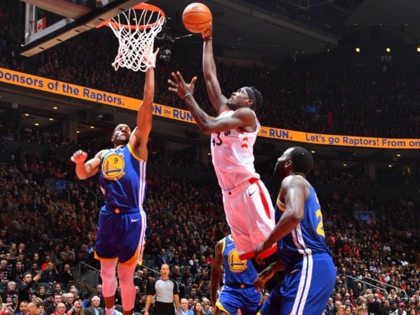 辣到不行!Pascal Siakam 17 投 14 中狂轟 32 分 暴龍咬碎勇士率先於總冠軍賽開胡!