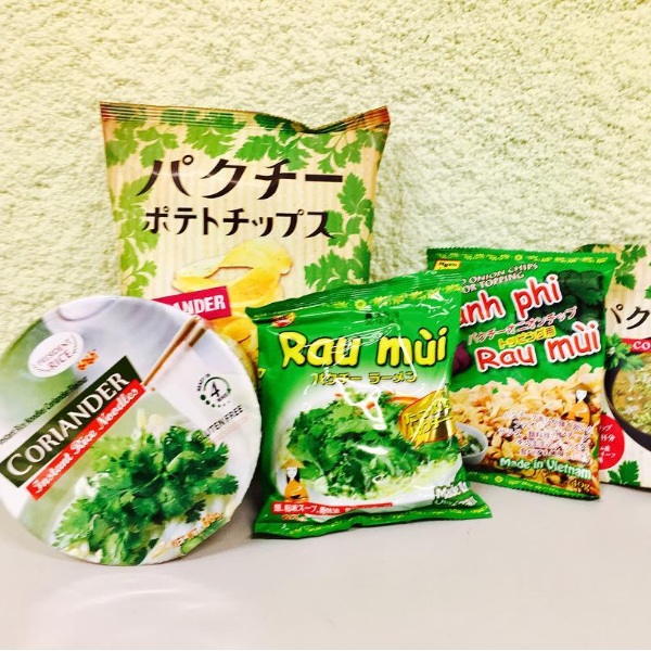 測驗你對香菜的愛有多濃烈？日本推出 10 款香菜食品　你敢挑戰幾道？網友：「香菜酒我無法…」