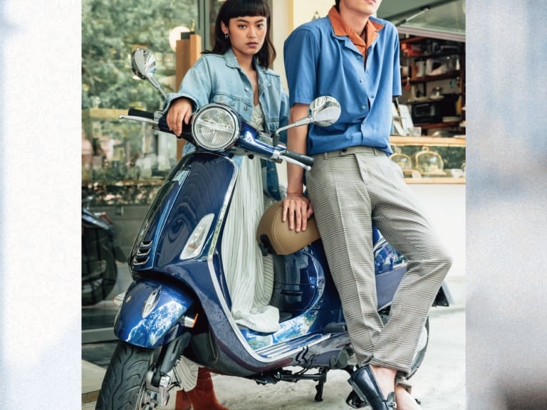 「這才是我們的質感生活啊！」浪漫情侶的休假 SOP，用 Vespa 大展戀愛日常