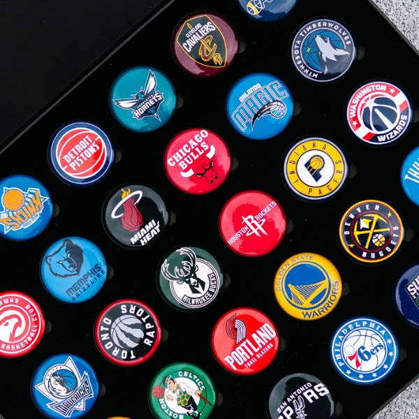 球魂整個大噴發！全新 NBA 隊徽磁鐵珍藏套組霸氣登場　你要的 30 支隊伍全部一次滿足！