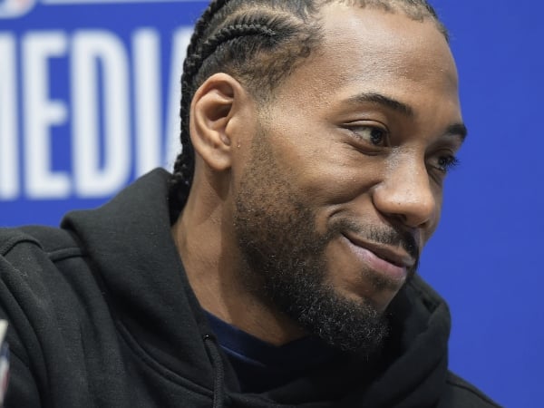 整個多倫多都瘋了！市長喊話：KAWHI 想選市長我願意為他離職...