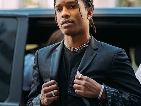 Supreme、Yeezy 都有了還是不夠帥？全因為少了「這一條粗的」！怎麼搭才能帥文內告訴你