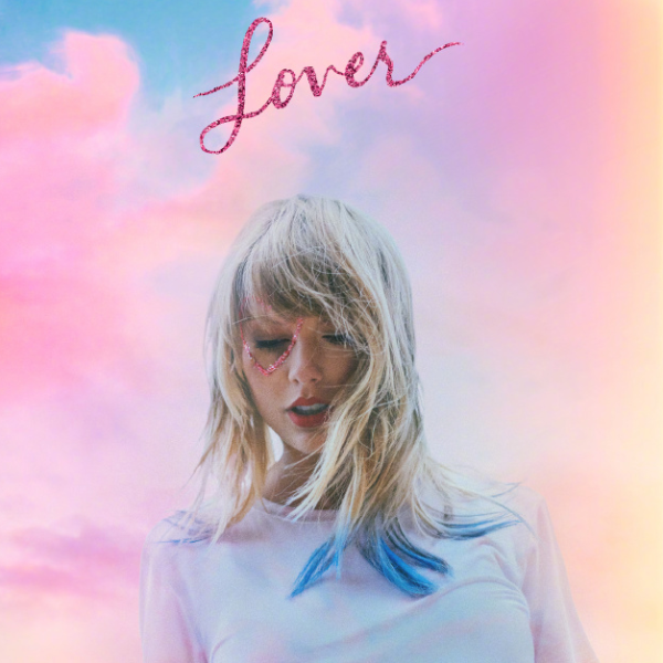 30 秒湧入 10 萬歌迷！泰勒絲直播宣布新專輯名稱《Lover》　人氣爆表竟讓 IG 崩潰當機？