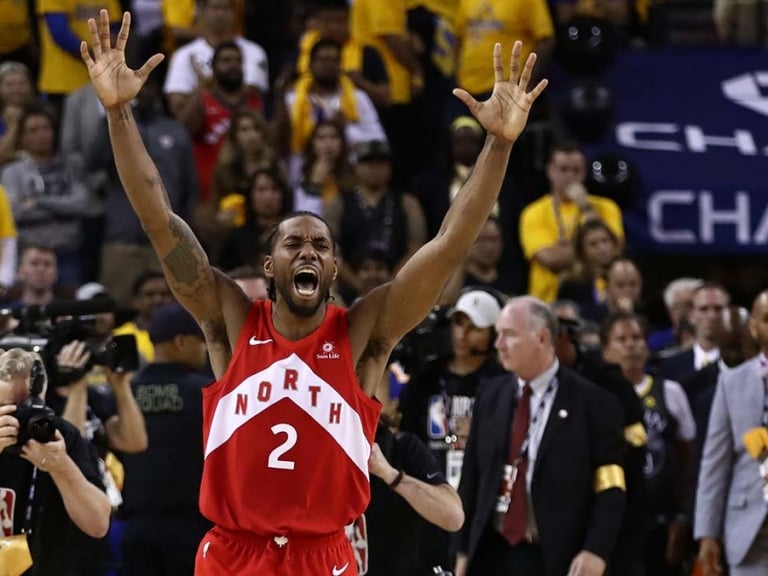 新一代聯盟霸主！暴龍 4 比 2 擊敗勇士奪下隊史第一座 NBA 總冠軍　Kawhi Leonard 獲頒 FMVP！