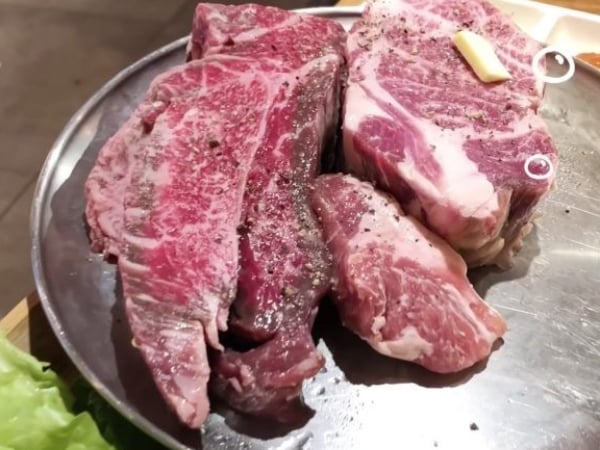 首爾｜章魚海鮮鍋＋八色烤肉+Dry Aged 牛排｜肉食怪 8 大必吃美食