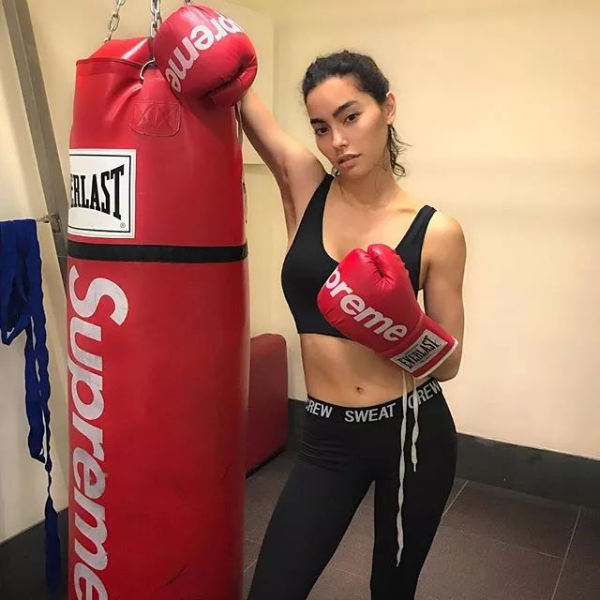 酷愛運動風的妹子，真是讓人把持不住！