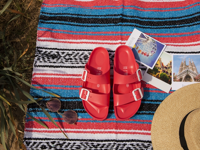 BIRKENSTOCK 跟上大自然風潮，全新科技及配色讓林予晞也想跟著勃肯去旅行！