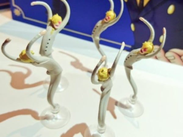 《ONE PIECE》粉絲接連抽到「看見女人就腿軟的香吉士」 5 隻模型排在一起超爆笑!