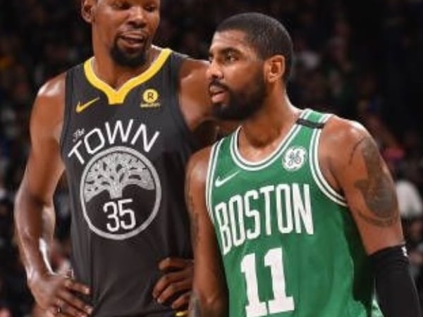 跑去東區幹大事！Kevin Durant 攜手 Kyrie Irving 加盟籃網　「雙 K 連線」即將震撼全聯盟！