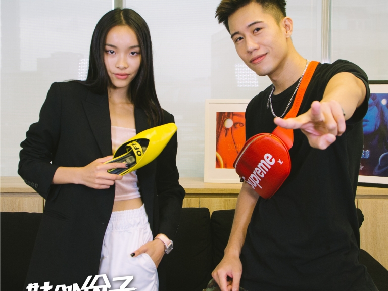 【鞋餓份子】最強女力 Rapper 駕到！Lexie 劉柏辛私下的穿搭風格竟偏愛「哥們系」穿搭？
